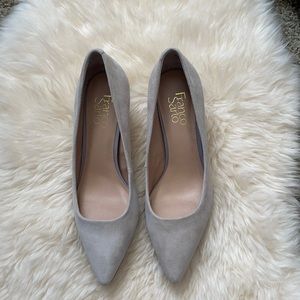 Women high-heeled shoes